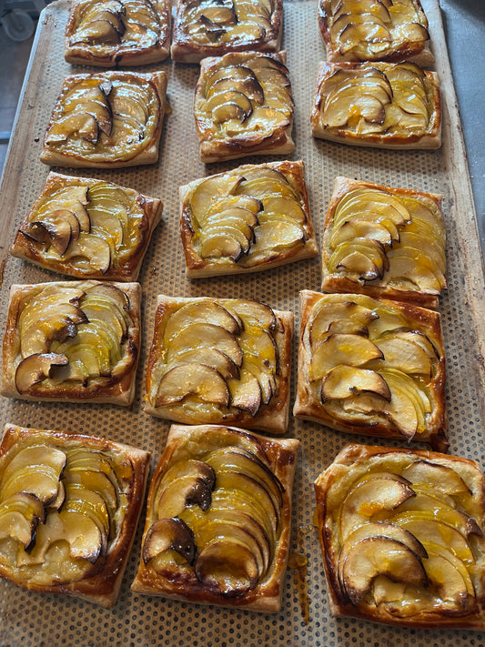 Apple tart